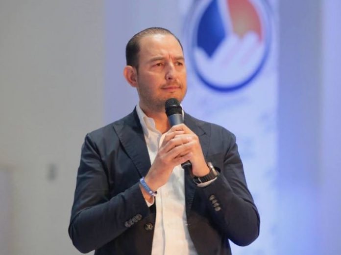 Marko Cortés buscará una desbandada en Movimiento Ciudadano