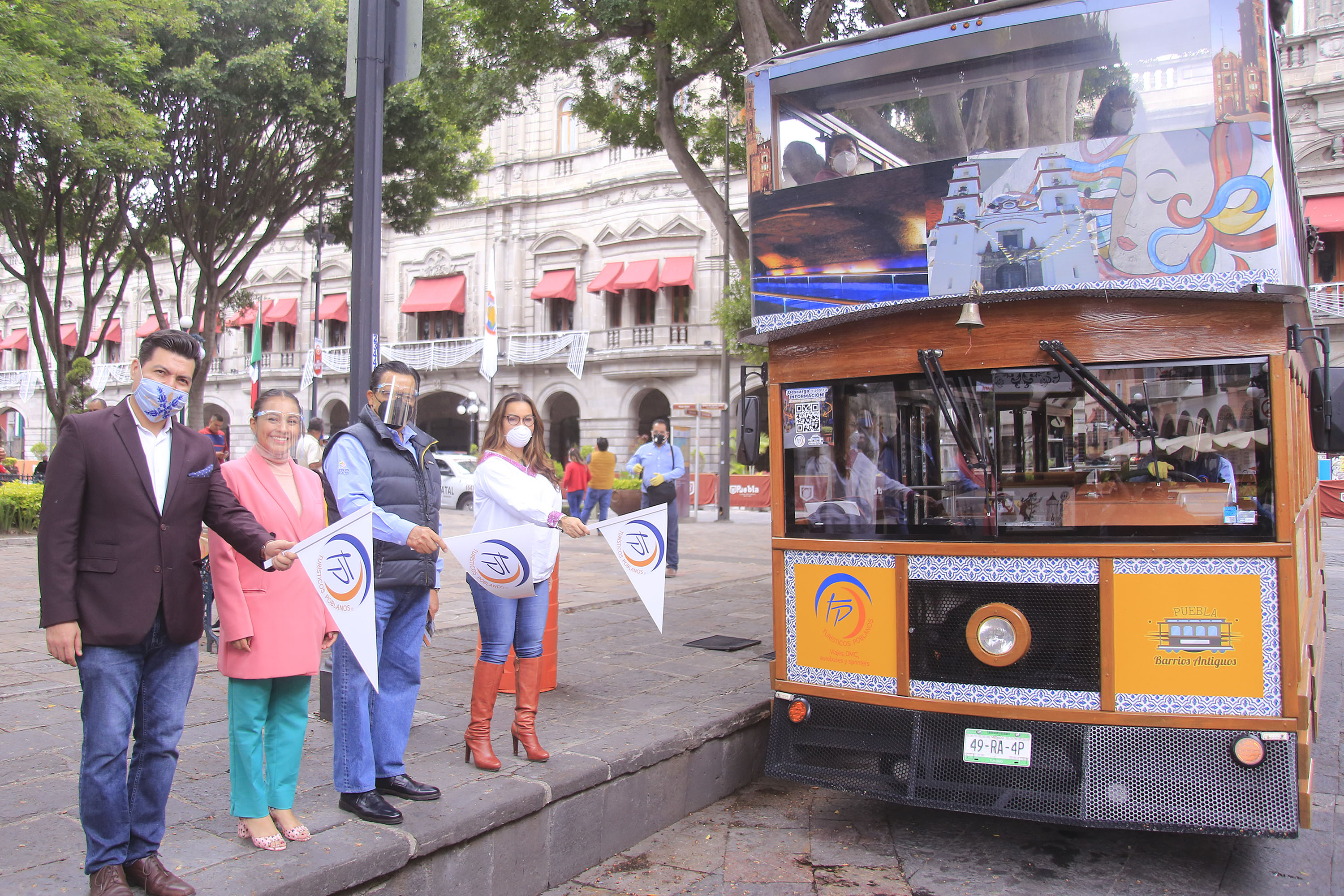 Turibuses reanudan recorridos en Puebla