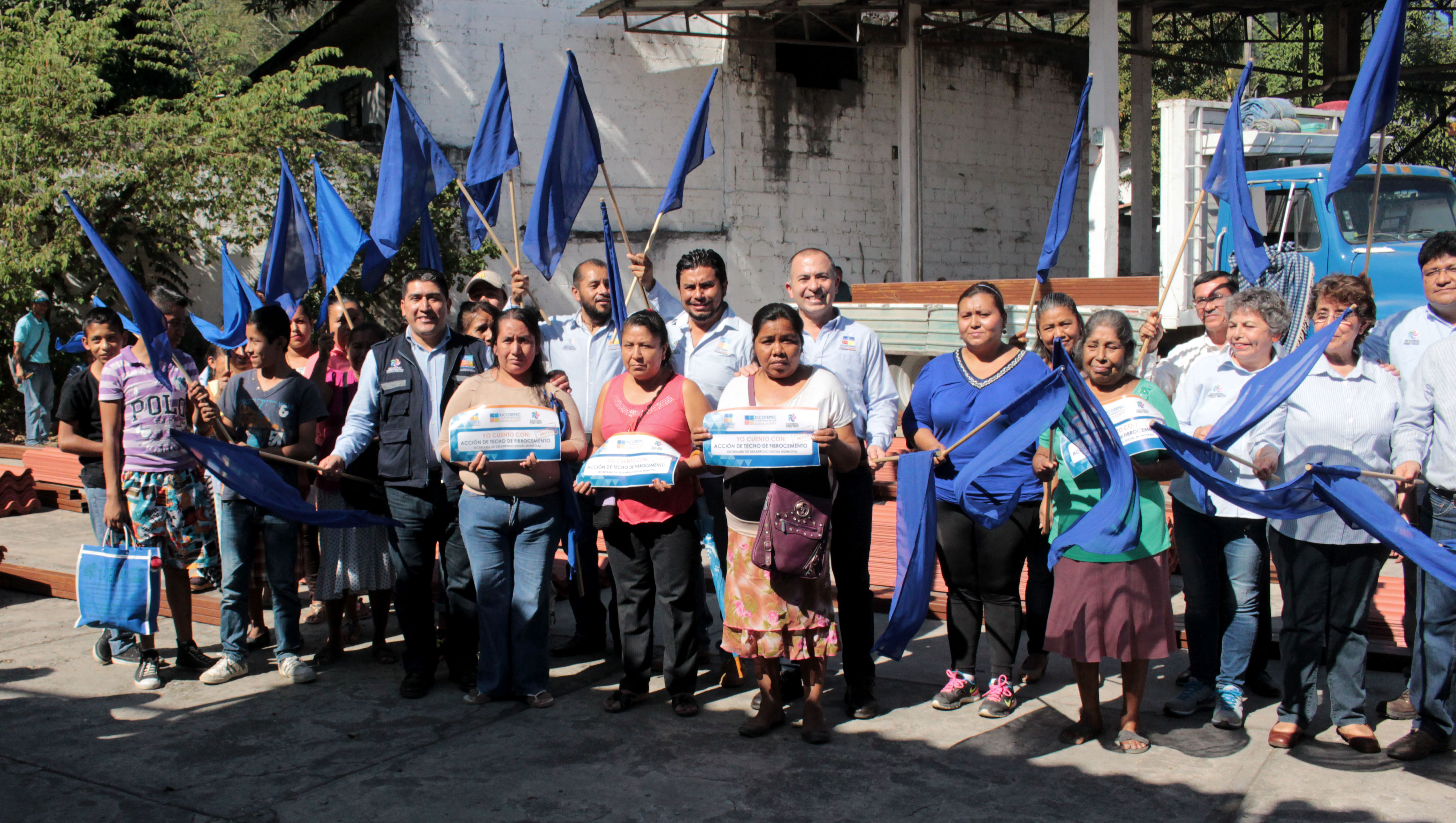 Impulsa Valderrábano desarrollo en juntas auxiliares de Xicotepec
