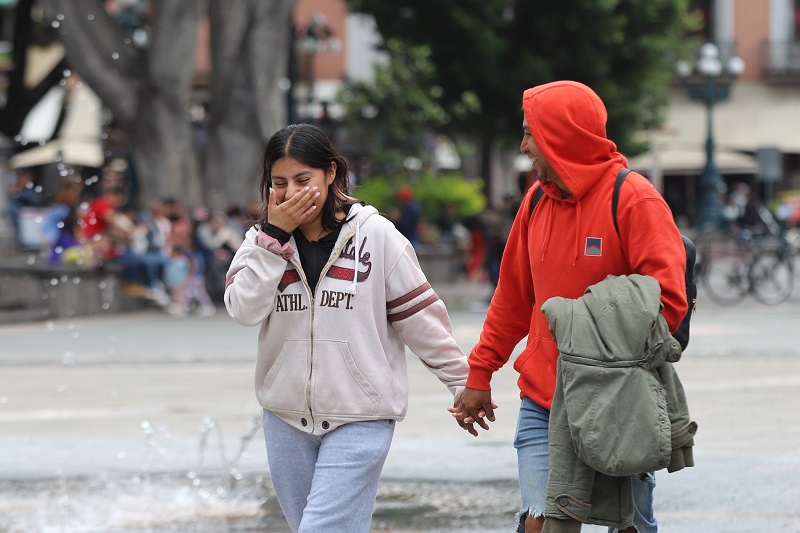 Con riesgo de lluvias y bajas temperaturas abre la semana en Puebla