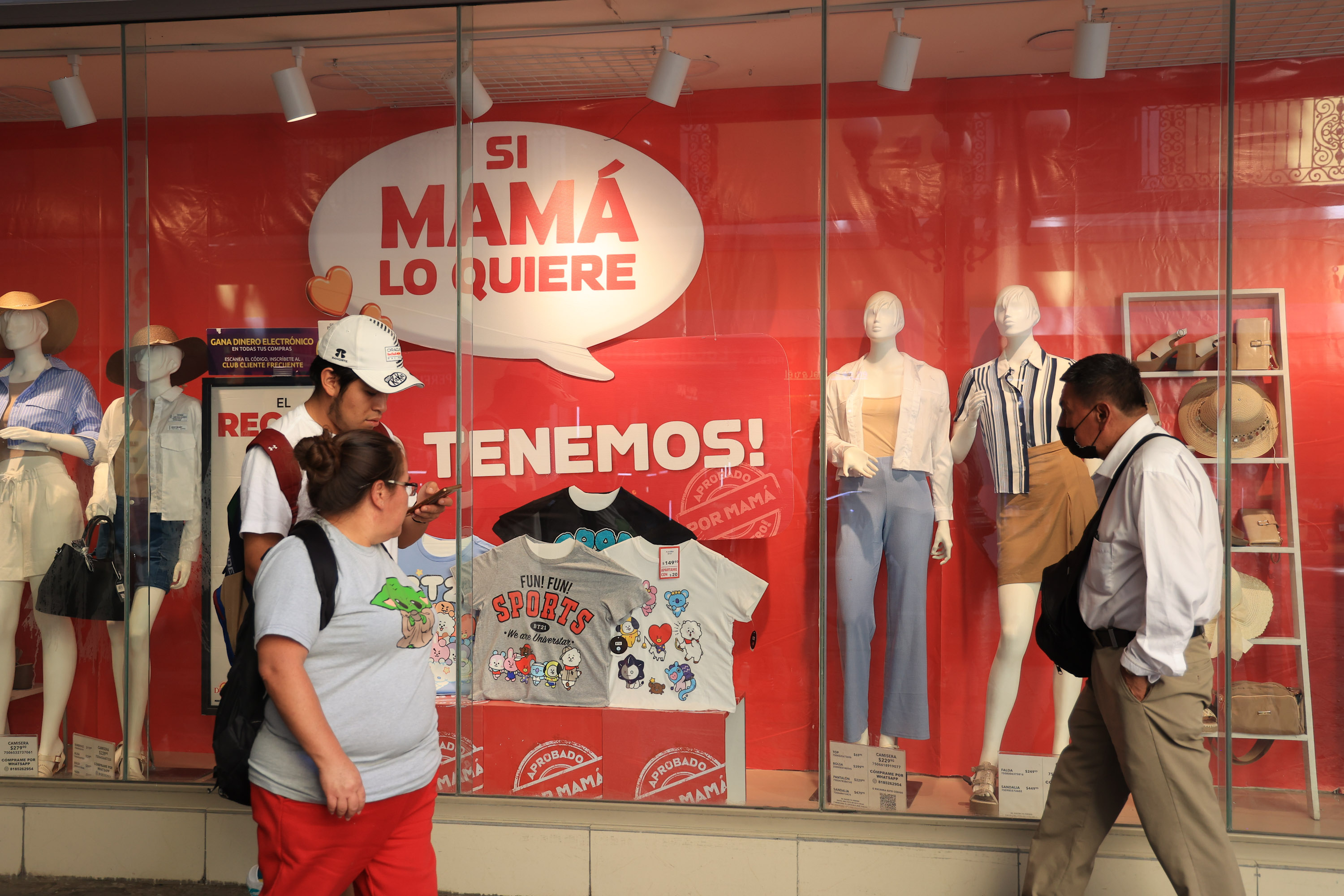 VIDEO Arrancan los descuentos en Puebla por el 10 de mayo