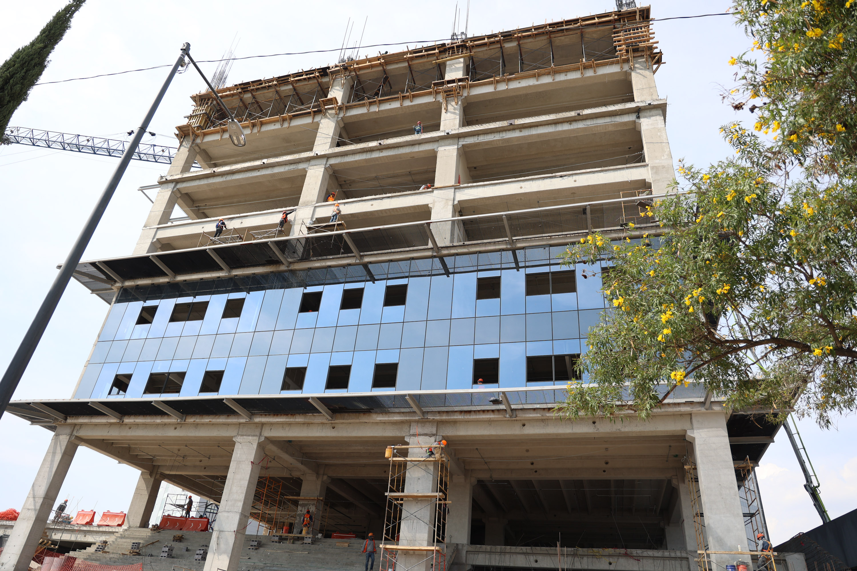 Nuevo edificio de Finanzas tiene un avance del 80%: Armenta