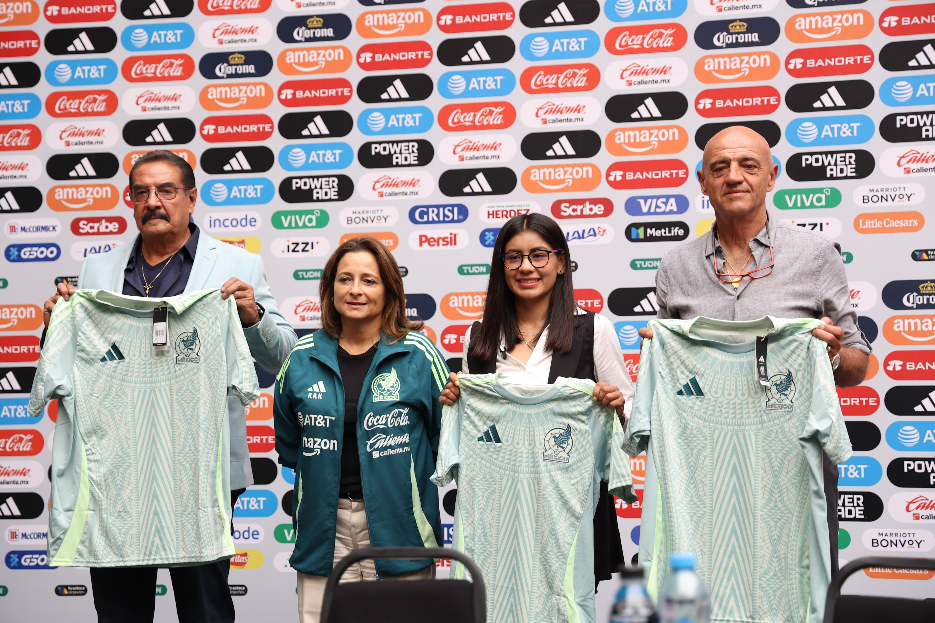 México vs Uruguay en el Estadio Olímpico de la BUAP