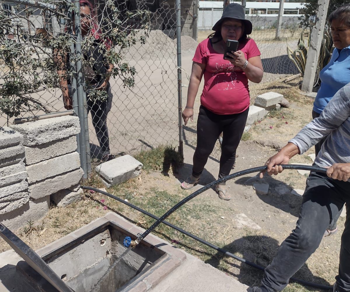 Agua de Puebla amplía red de distribución de agua potable en Col. Arenillas
