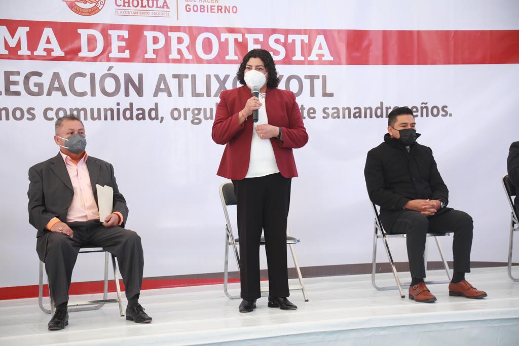 Rinden protesta autoridades auxiliares de la Delegación Atlixcáyotl