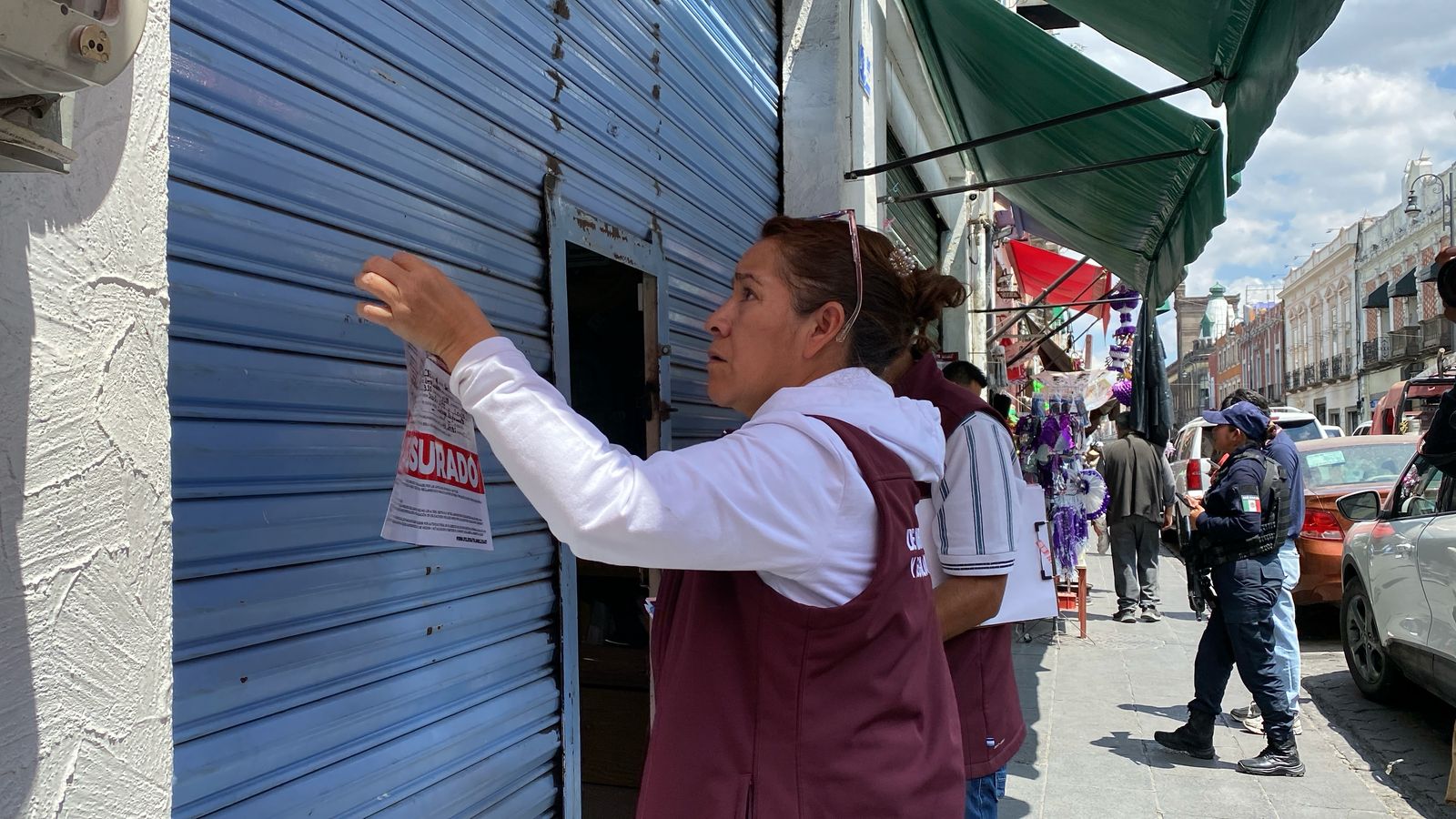Clausuran otras 4 tiendas asiáticas por incumplir normas laborales en Puebla