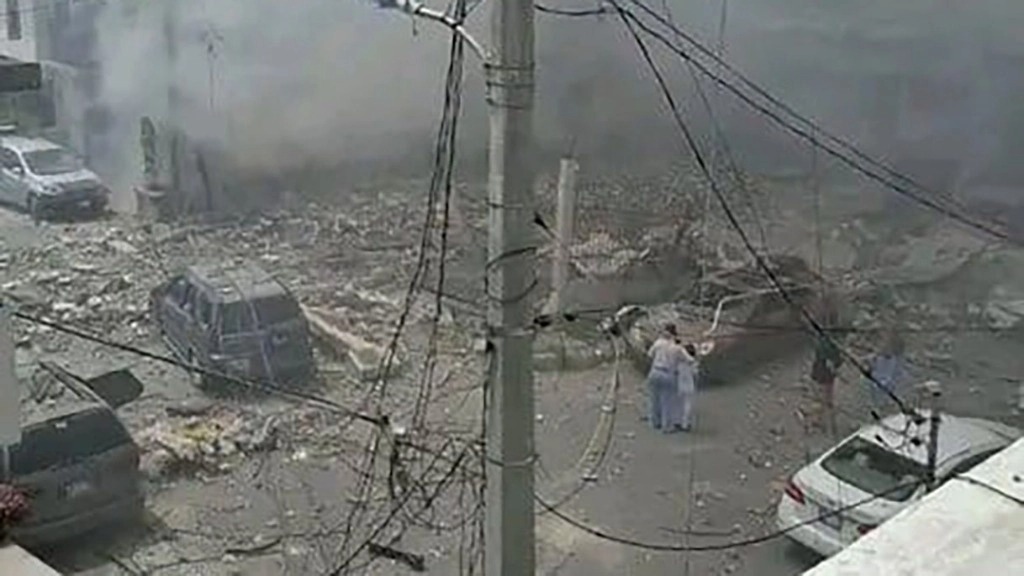 VIDEO Explosión en bodega de pirotecnia deja dos muertos y 11 heridos