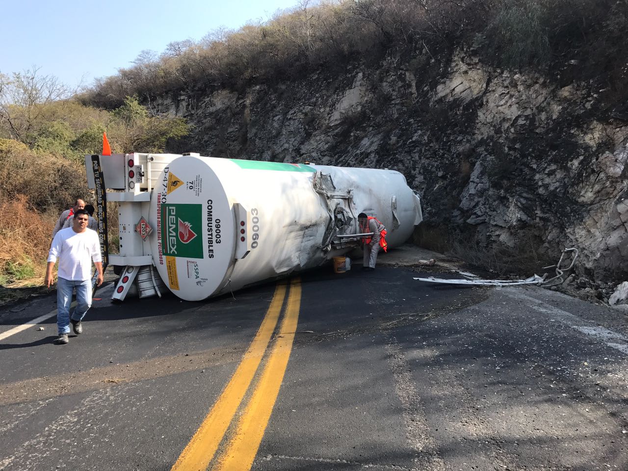 Usan cerro de Teotipilco como ruta alterna para transportar combustible robado