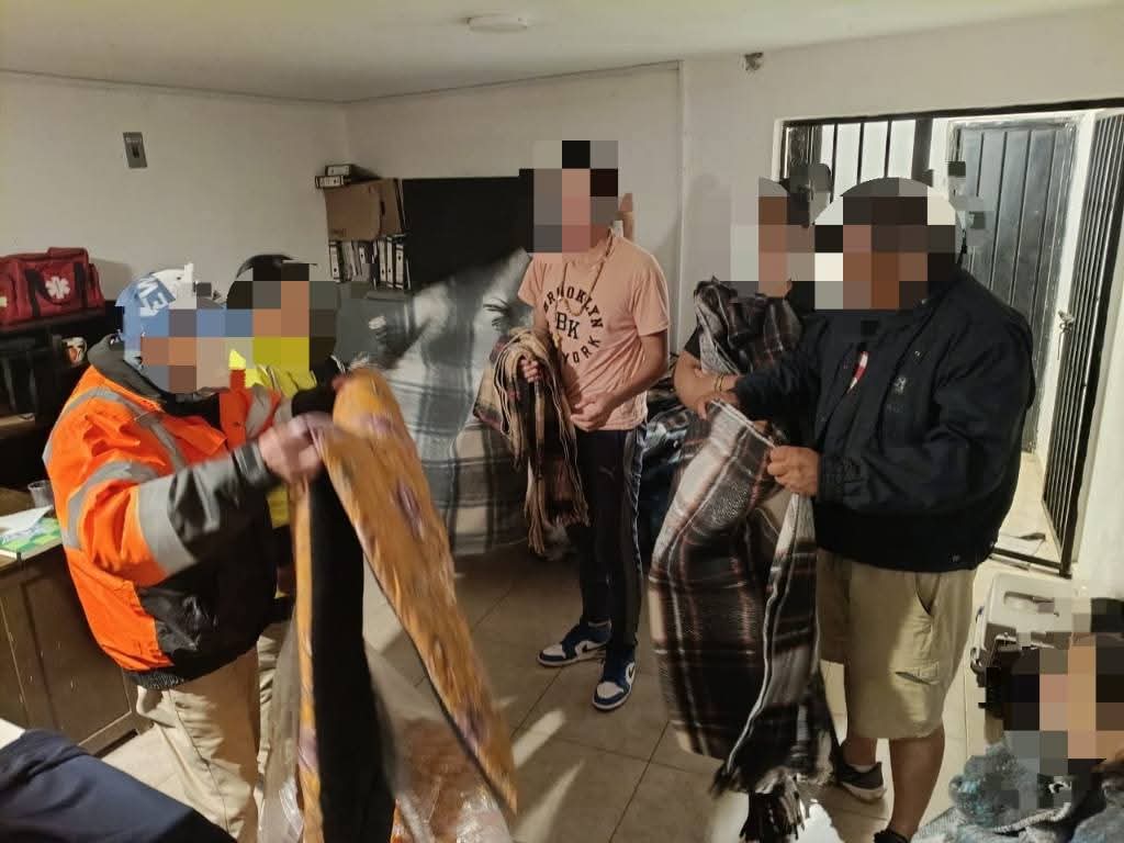 Familia libra secuestro sobre la Puebla-Orizaba y es rescatada en Atzitzintla 