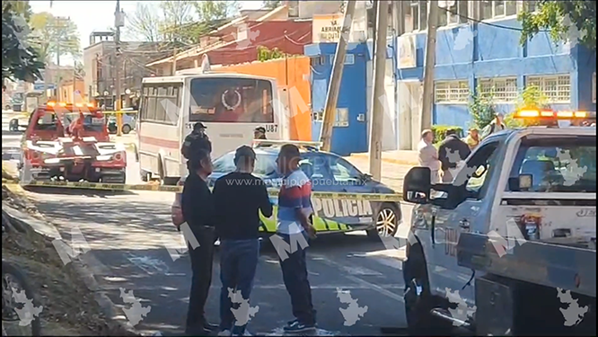 Ruta S19 atropella y mata a mujer sobre Bulevar Hermanos Serdán