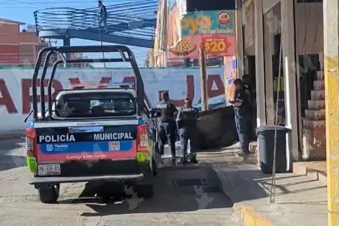 Hallan a hombre muerto en calles de la colonia Popular Coatepec