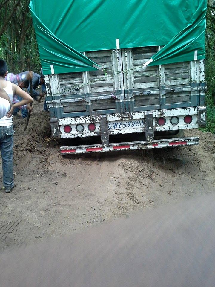 Empeora carretera Hueytamalco-Ayotoxco anunciada por RMV