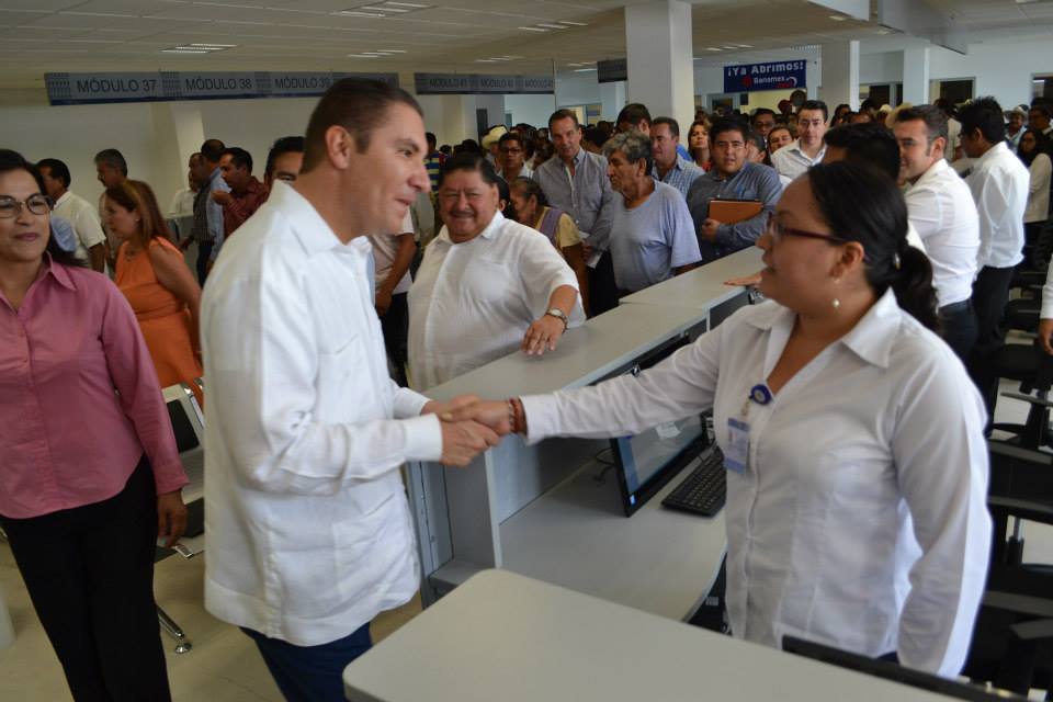 En veda electoral, RMV inaugura Centro Integral de Servicios en Izúcar