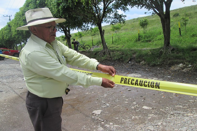 Earl deja escurrimientos en presa de Tenango; pobladores temen emergencia