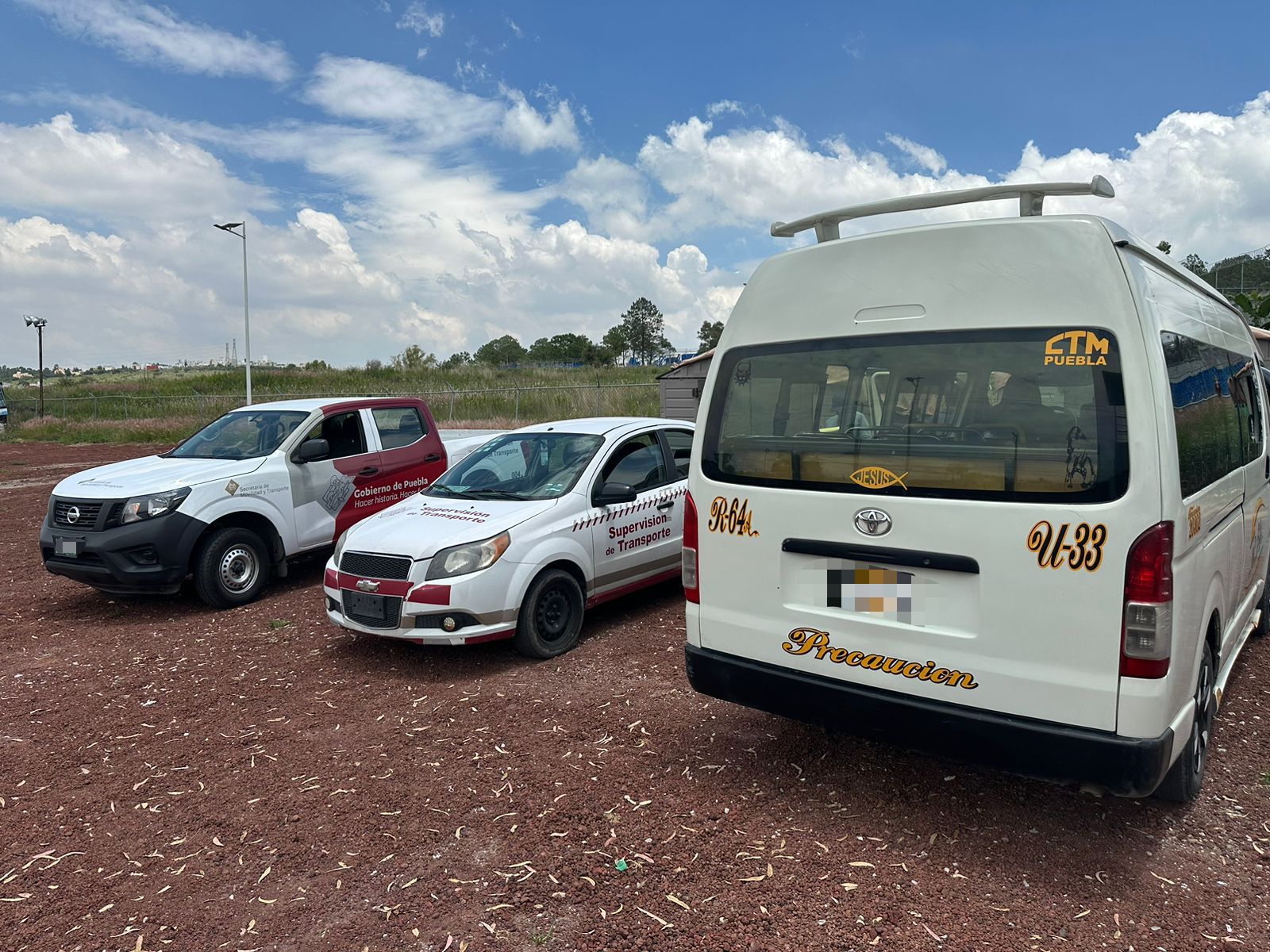 No hubo acuerdos con taxis piratas que trabajan en el Periférico: Céspedes