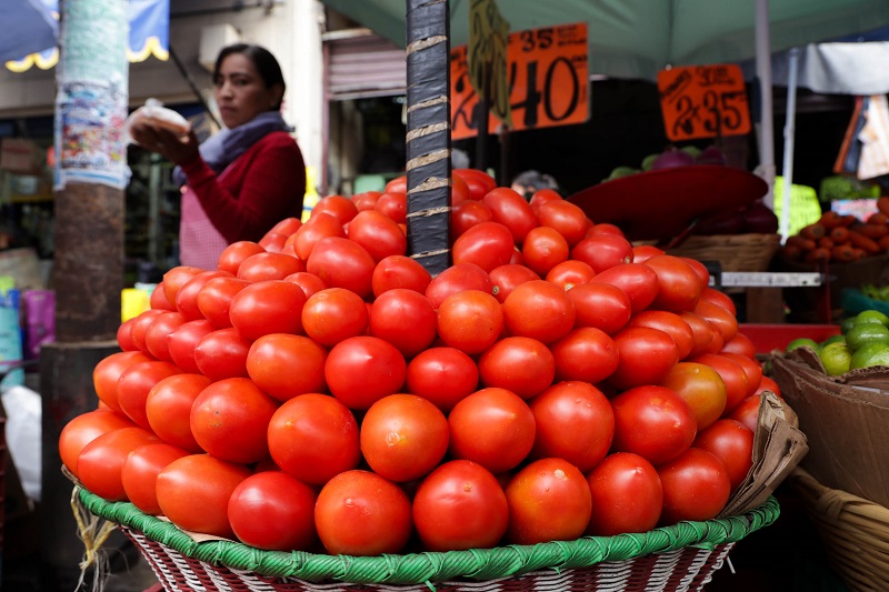 Inflación frena al fin racha alcista: cierra en 4.99% en agosto