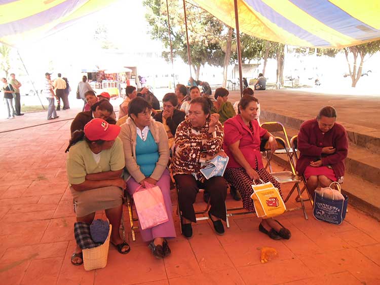 Realiza Secretaría de Salud jornada de mastografías en Tecamachalco