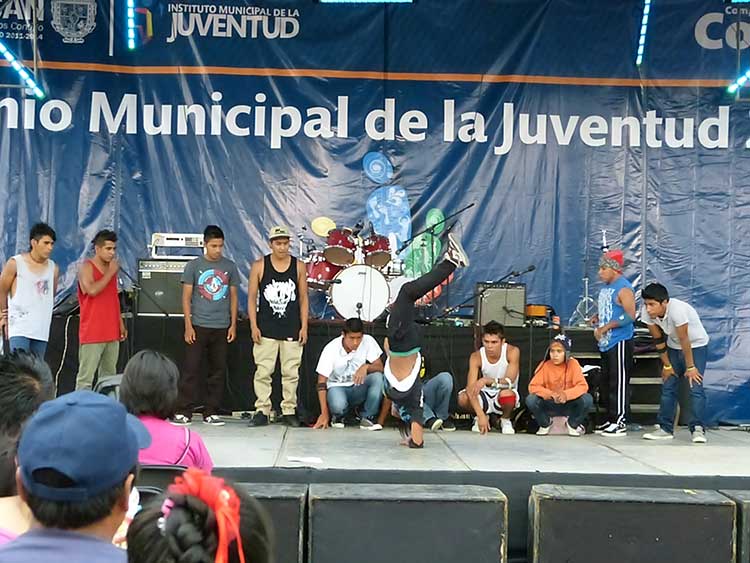 Realizan concurso nacional de Break-dance en Tehuacán