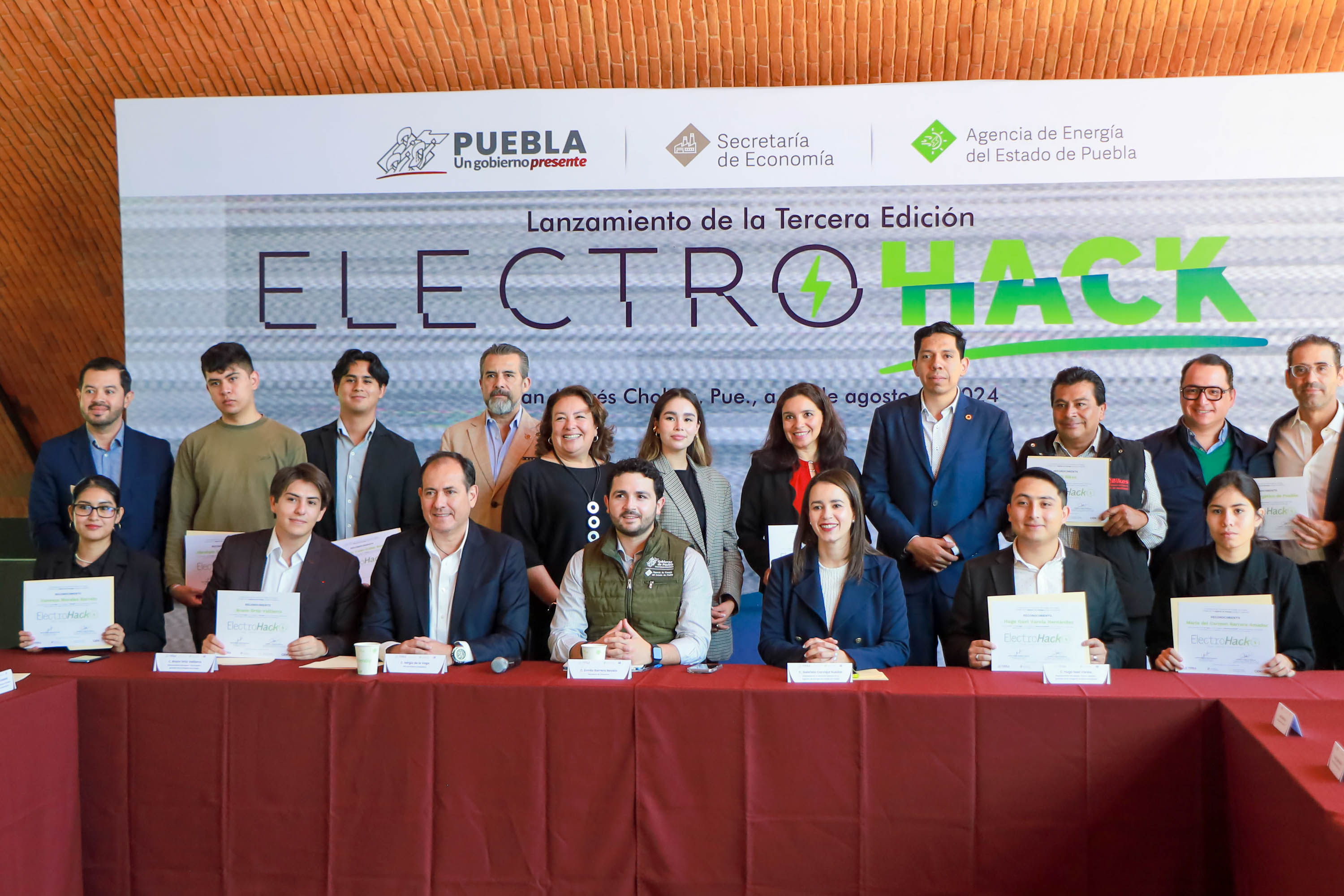 VIDEO Presentan tercera edición del Electro Hack 2024