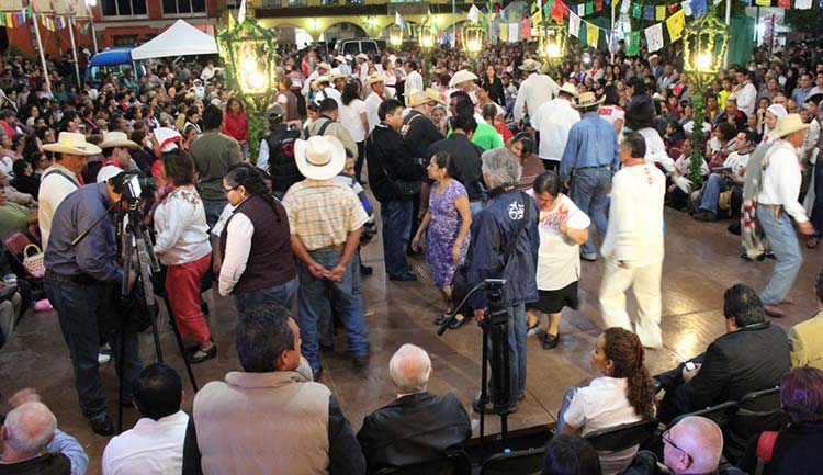 Fiesta Anual del Huapango de Amatlán, del 22 al 24 de noviembre