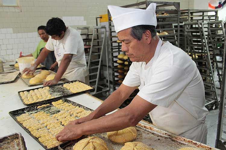 En jaque panaderías familiares ante implementación de la Reforma Fiscal