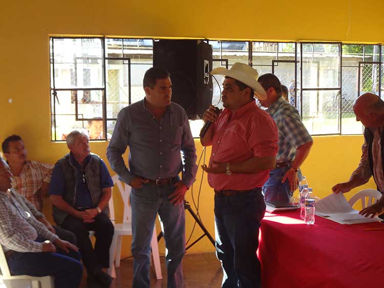 Desconocen panistas de Venustiano Carranza triunfo del PRI en elecciones locales