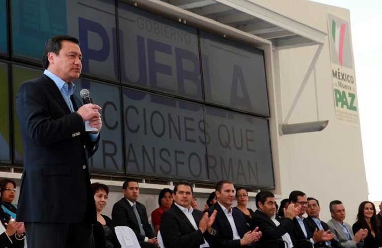 Promete Osorio Chong mayor inversión para seguridad en Puebla