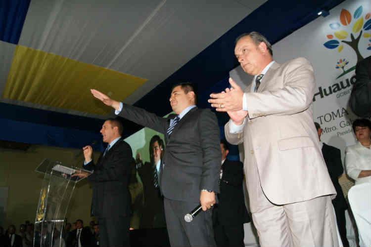 Ofrece Gabriel Alvarado desterrar corrupción y rapiña de Huauchinango 