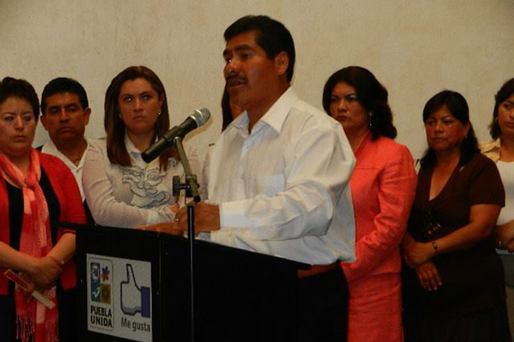 Frenan regidoras de Tecamachalco toma de decisiones en el Ayuntamiento