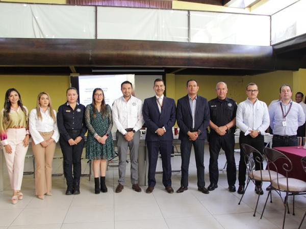 Realizan mesa de seguridad a favor de las mujeres en Tehuacán