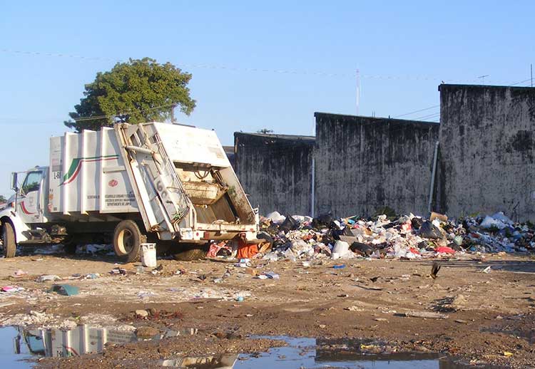 Municipios de la región de Tehuacán recolectan basura pero no la reciclan 