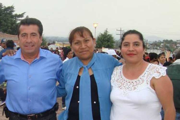Denuncian regidores nepotismo del presidente municipal de Tlalancaleca