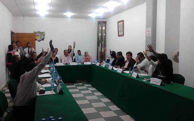 Recula Ayuntamiento de Texmelucan y saca a partidos de plebiscitos 