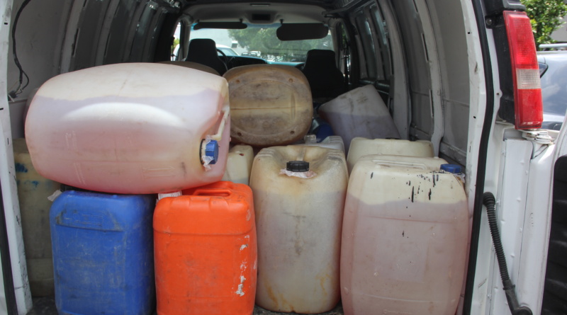 Decomisa policía de Xicotepec más de 2 mil litros de huachicol