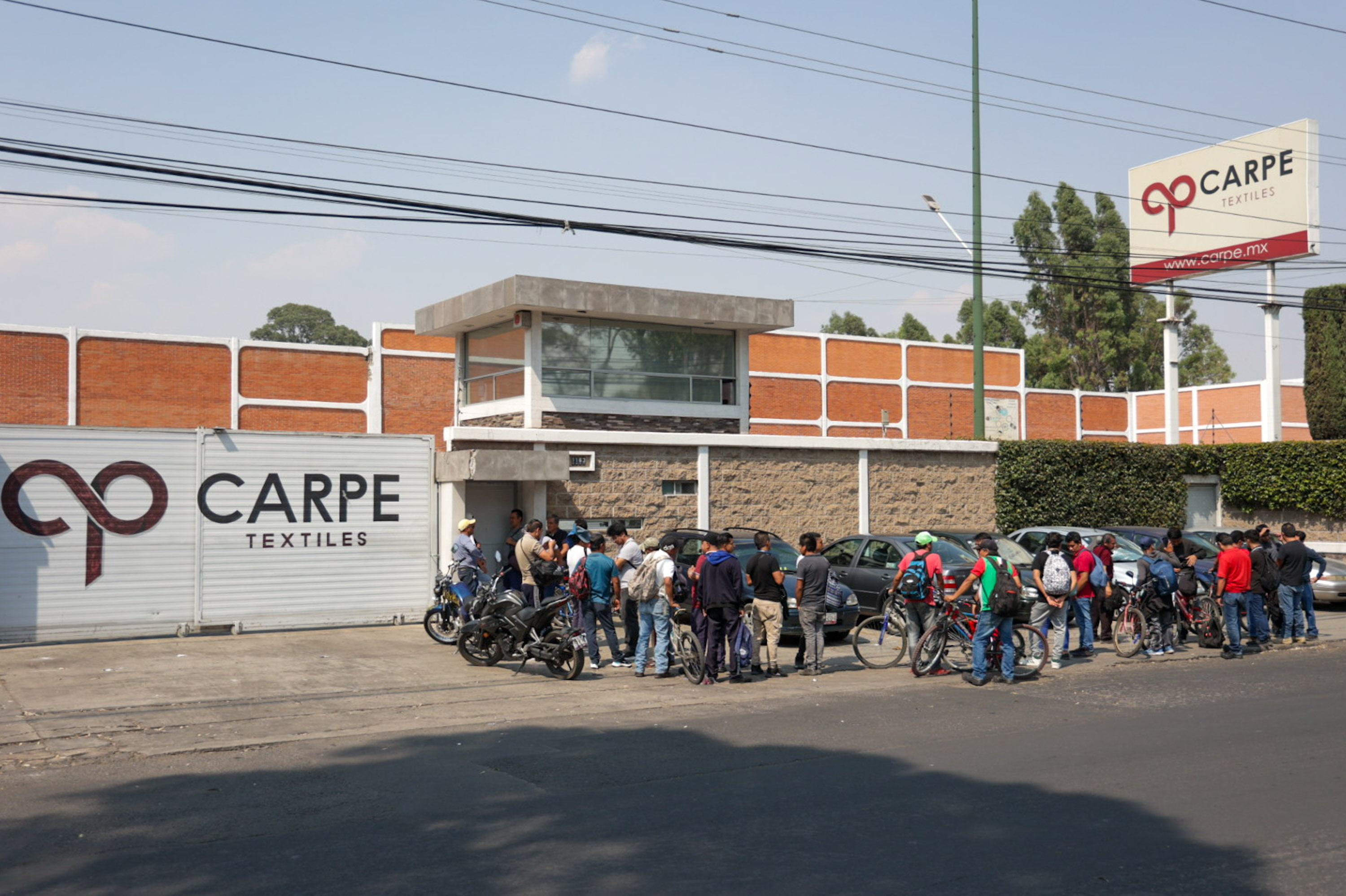 Carpe Textiles se mantiene en paro laboral