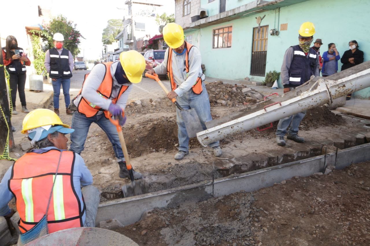 Obra vial en Guadalupe Caleras lleva un avance del 93%