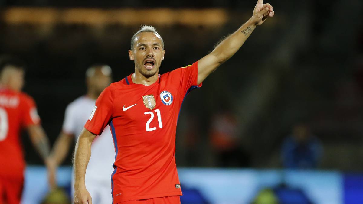 Pumas se queda con fichaje de Marcelo Díaz