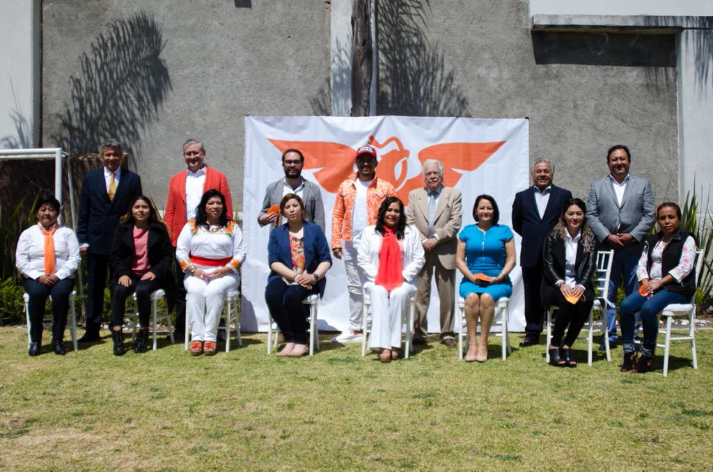 MC recicló políticos para integrar su lista de candidatos a diputados federales