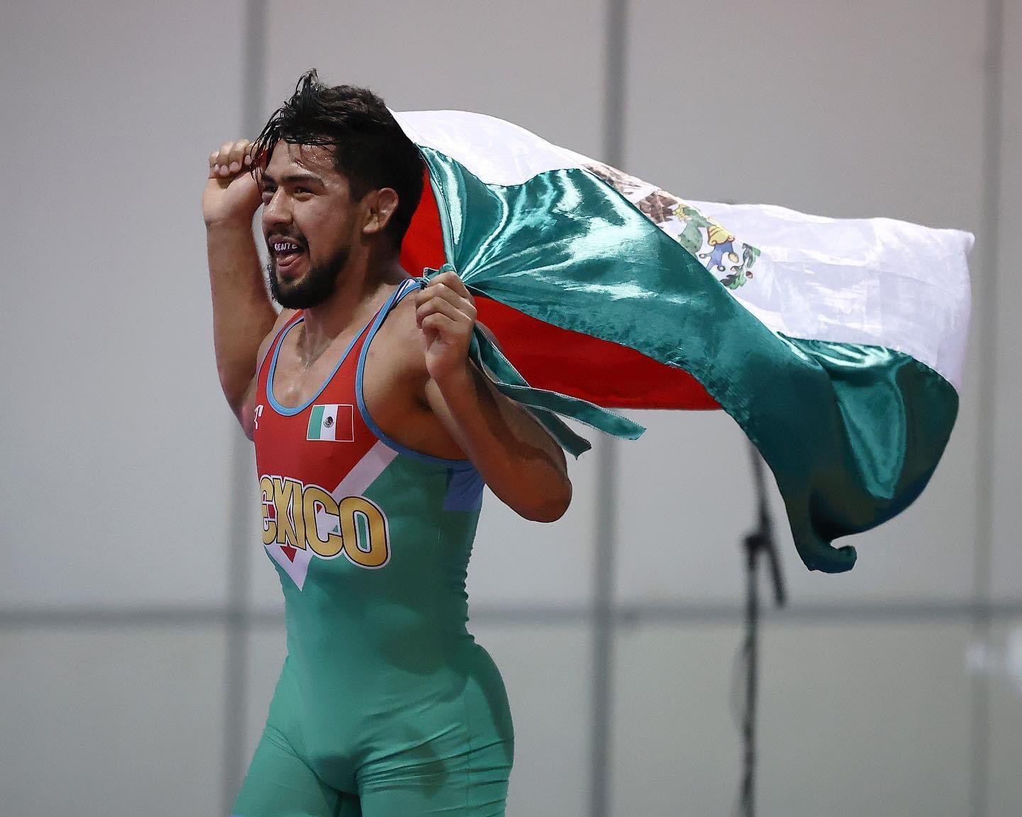 México sumó 15 preseas en Campeonato Panamericano de Luchas en Acapulco
