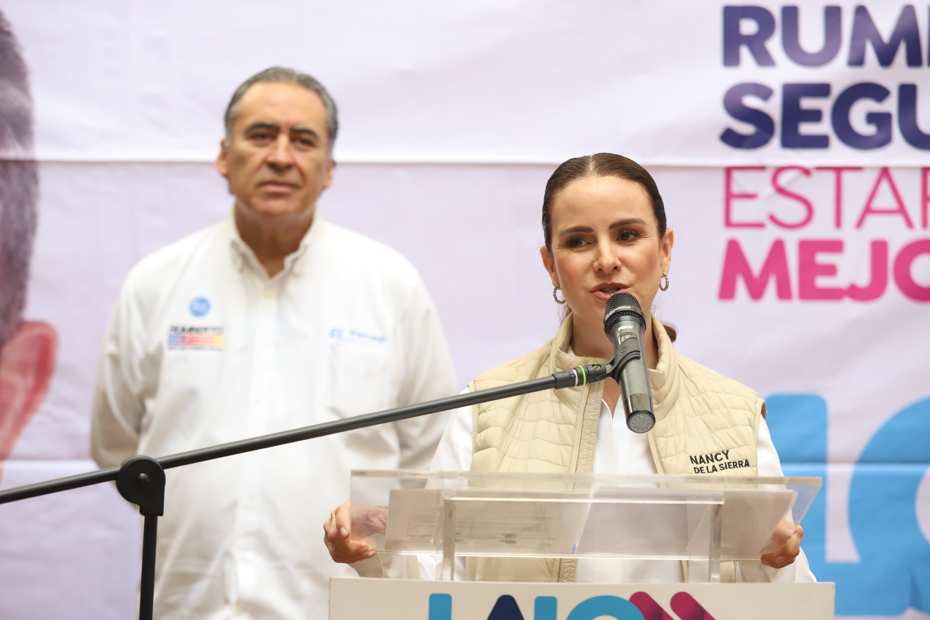 Nancy de la Sierra convoca a Armenta a segundo debate con Rivera