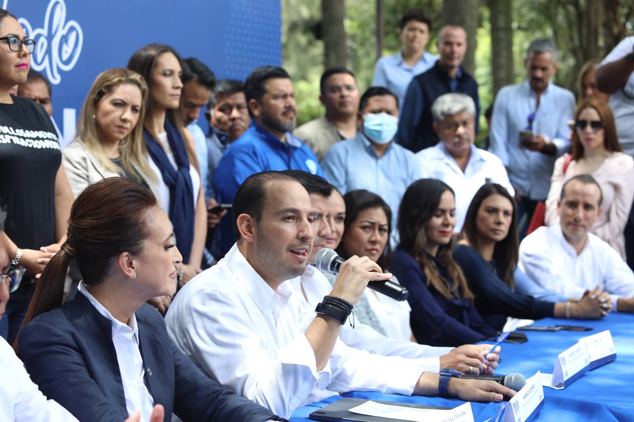 Marko Cortés llama a la unidad en San Pedro Cholula