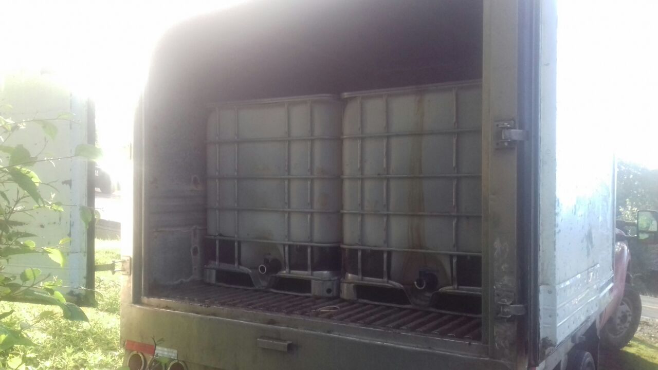 Abandonan 4 mil litros de combustible en Huauchinango