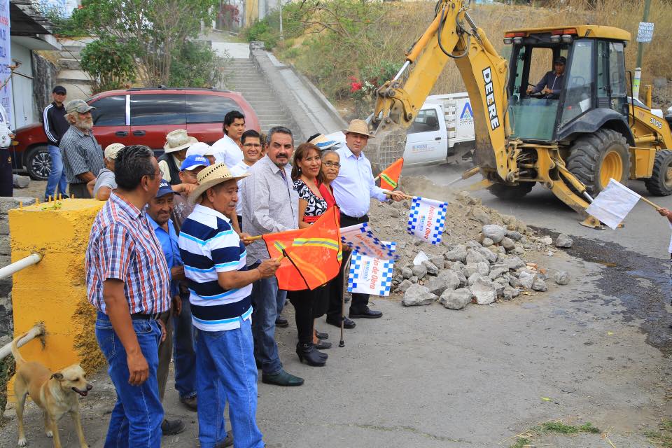 Comienzan obras para reconstruir puente en colonia de Atlixco