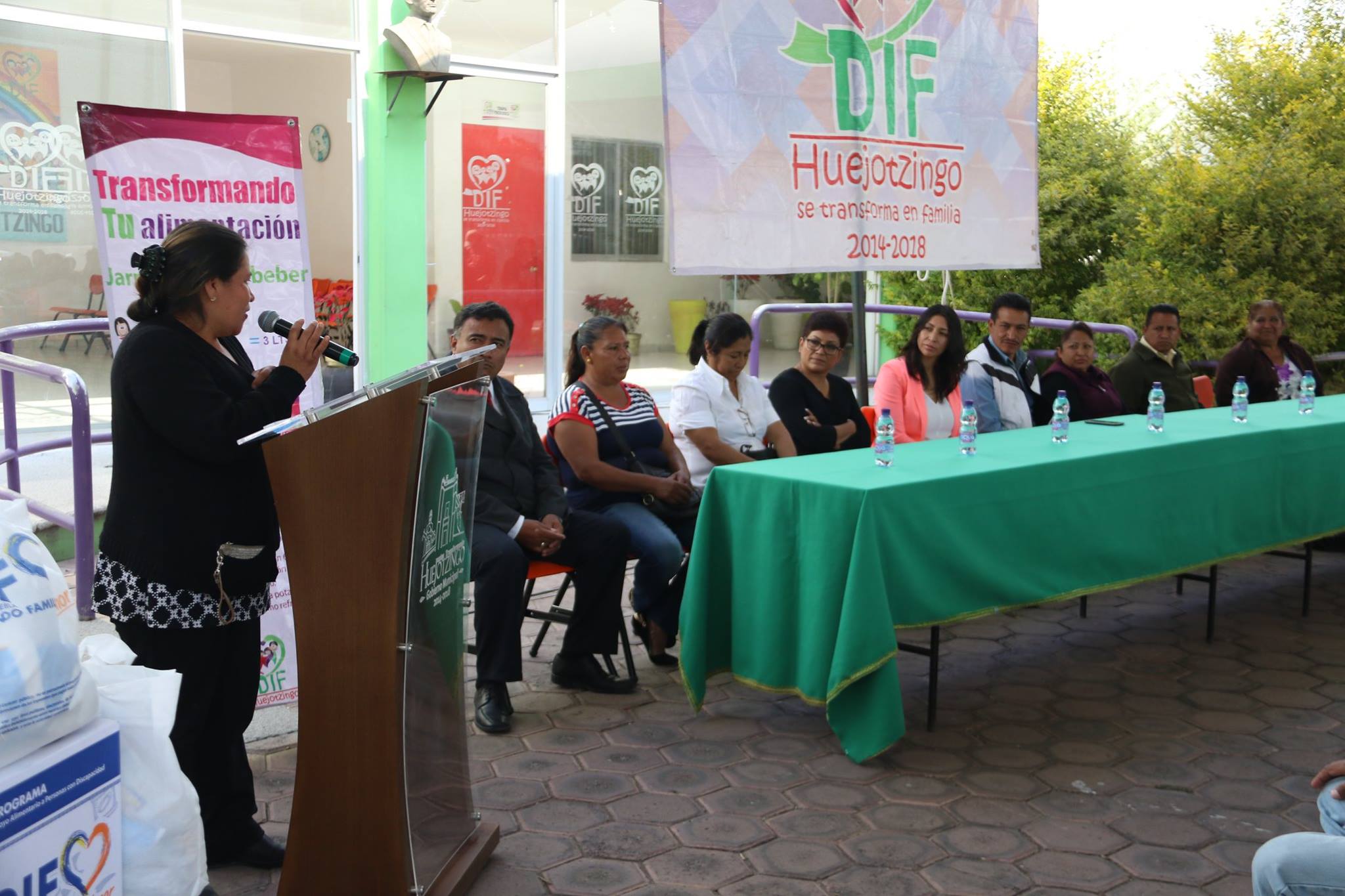 Benefician a 400 familias con despensas del DIF en Huejotzingo