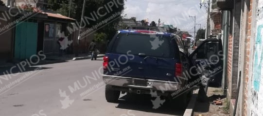 Enfrentamiento de grupos armados en Xalmimilulco genera caos