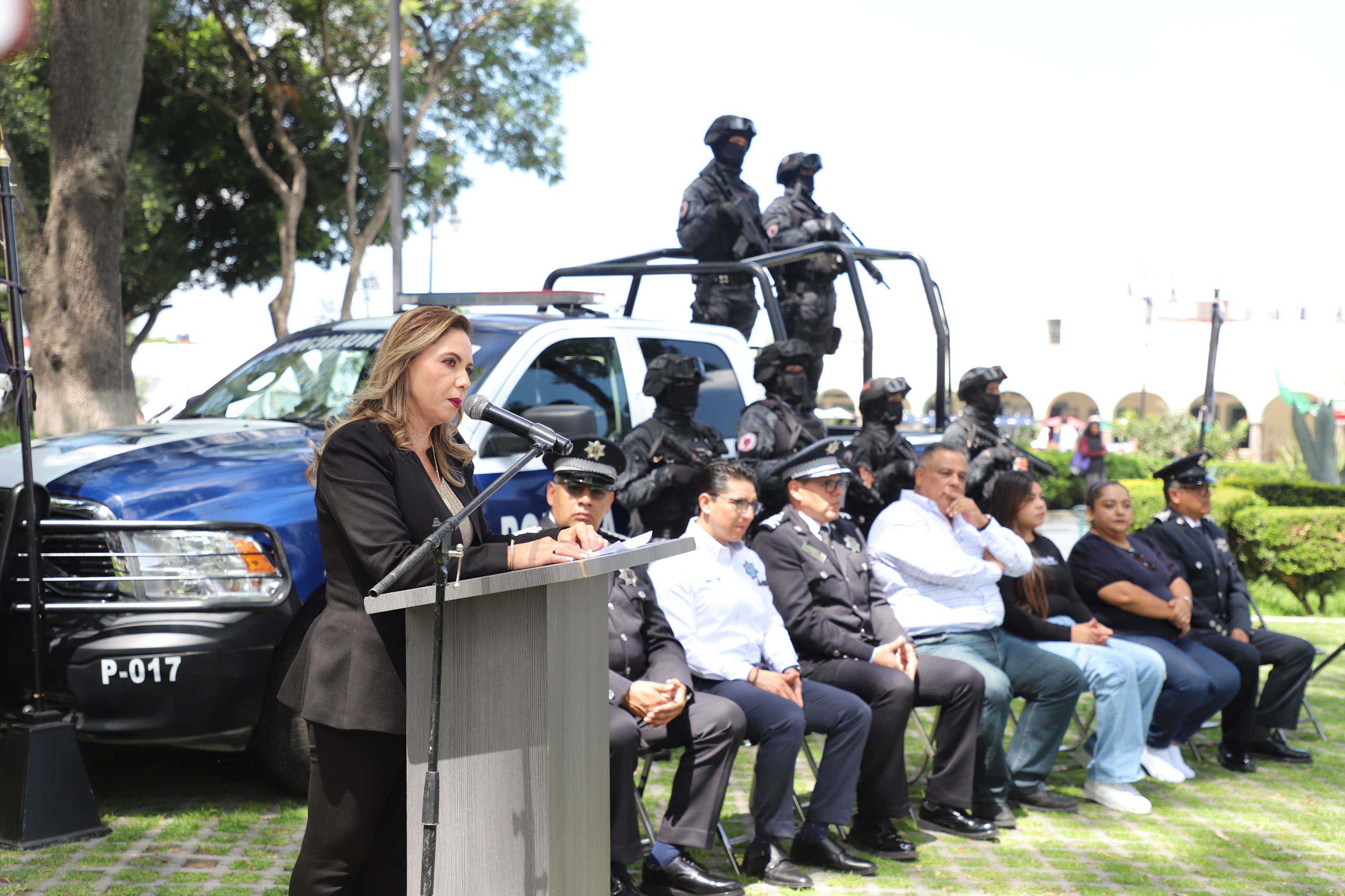 Paola Angon exige respeto a tradiciones cholultecas