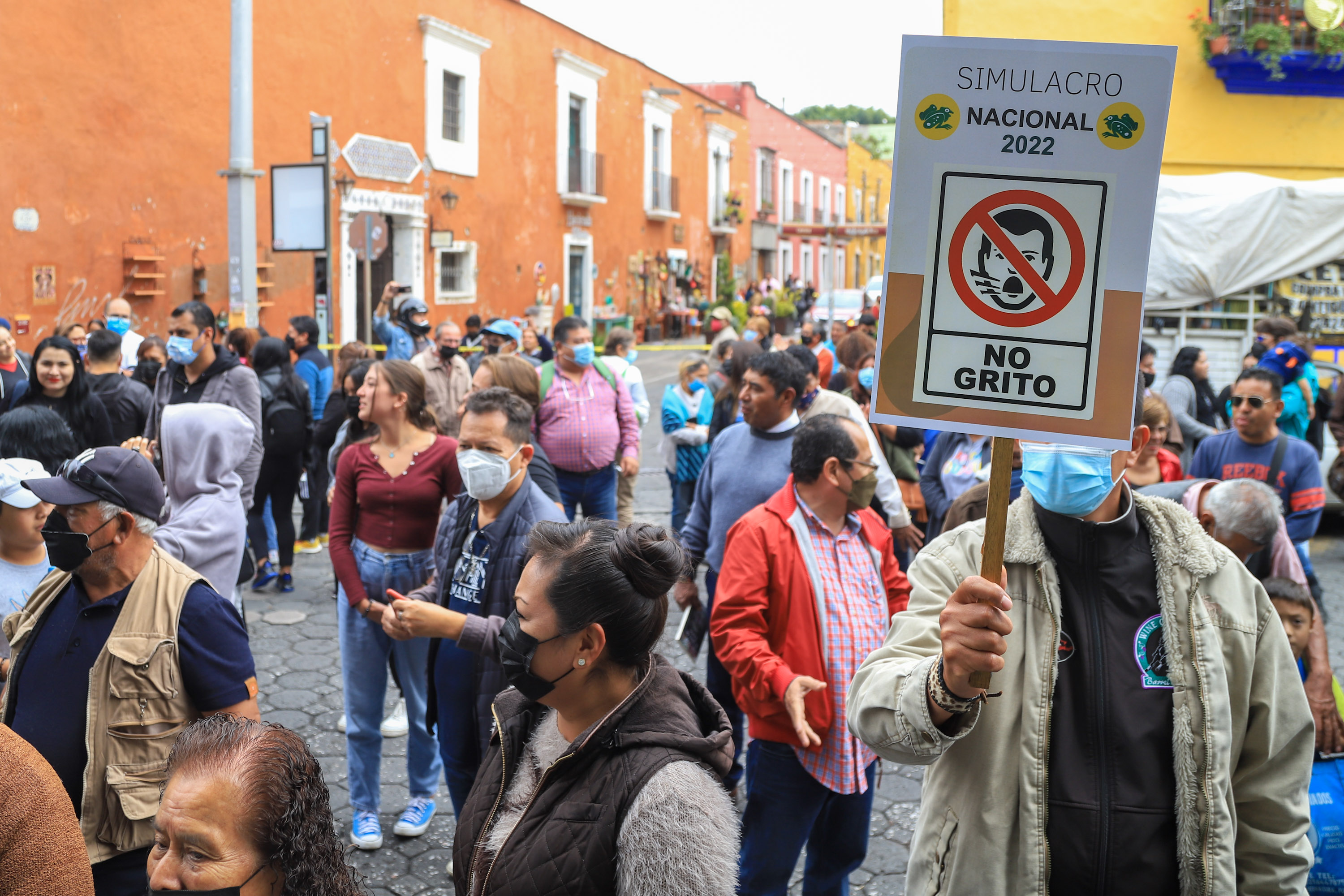 Realizan Simulacro de Sismo en Plazuela de Los Sapos