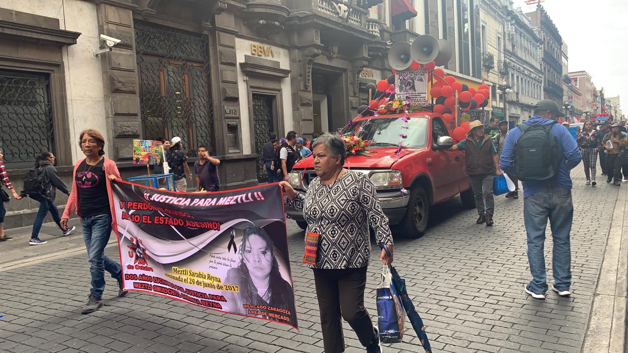 Marchan para exigir justicia por homicidio de Meztli Sarabia