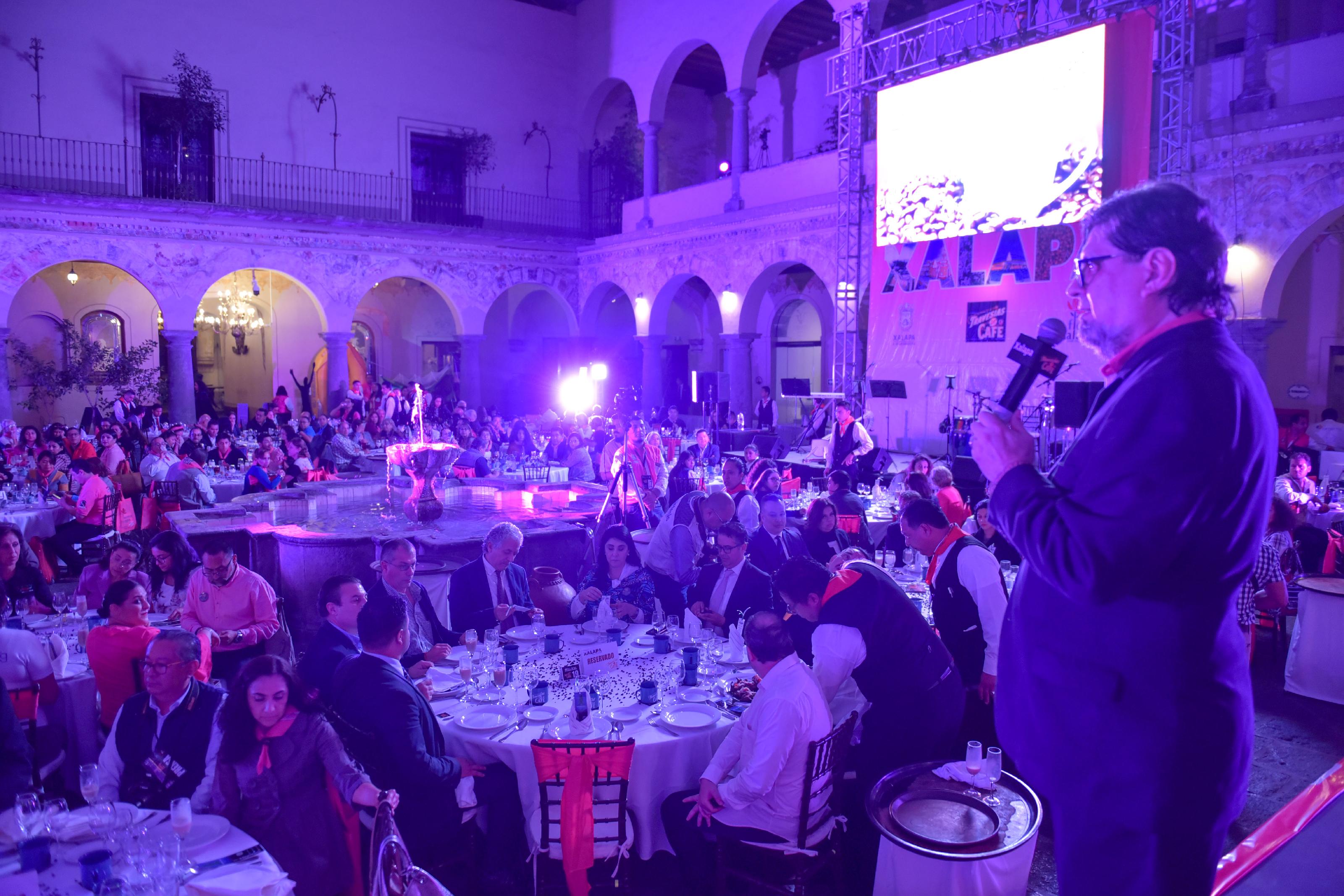 Presentan en Puebla producto turístico Travesías de Café