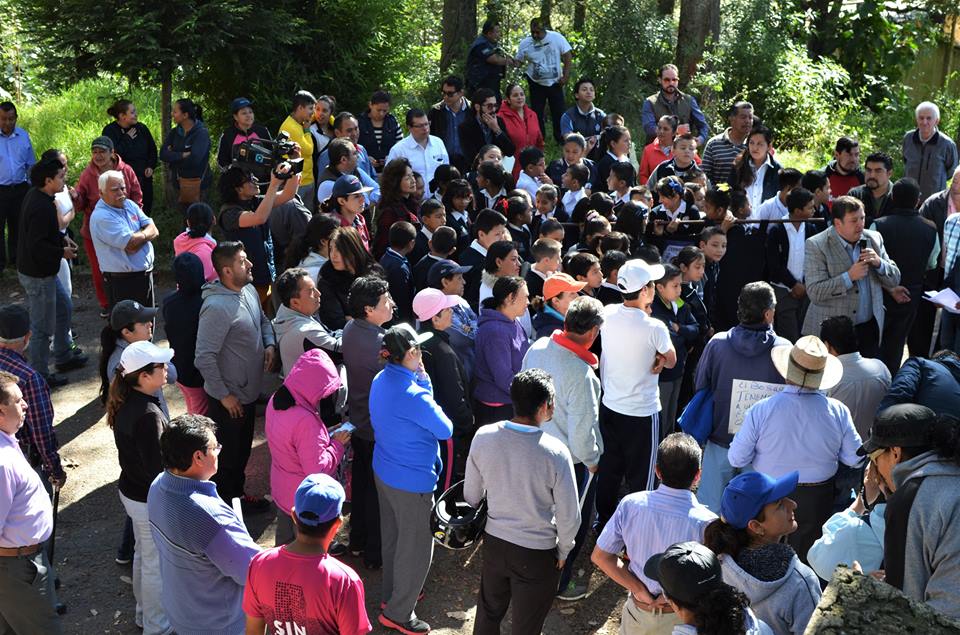 Exigen no talar en rehabilitación de parque en Teziutlán